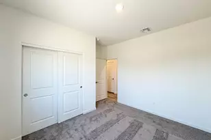 634 W Red Hawk Ct, Casa Grande, AZ 85122 - Photo 9
