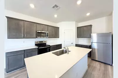 634 W Red Hawk Court, Casa Grande, AZ 85122 - Photo 3