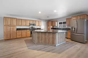 4515 W Shaw Butte Dr, Glendale, AZ 85304 - Photo 23