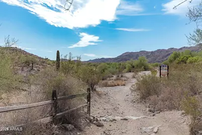 3322 E Dry Creek Road, Phoenix, AZ 85044 - Photo 15