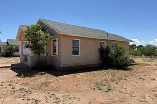2082 N Cougar Pl, Douglas, AZ 85607 - Photo 3