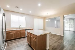 3117 W St Kateri Dr, Phoenix, AZ 85041 - Photo 9