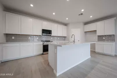 6184 E Crockett Way, San Tan Valley, AZ 85144 - Photo 3
