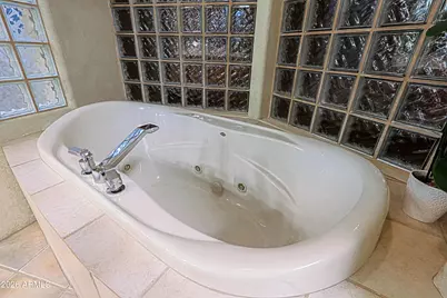 7840 E Thorntree Drive, Scottsdale, AZ 85266 - Photo 41