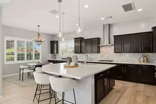 4623 E Vista Bonita Dr, Phoenix, AZ 85050 - Photo 3