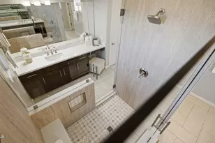 4623 E Vista Bonita Dr, Phoenix, AZ 85050 - Photo 23