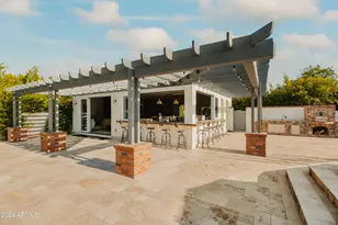 5915 E Arcadia Ln, Phoenix, AZ 85018 - Photo 25