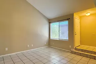 924 S Hacienda Dr, Tempe, AZ 85281 - Photo 3