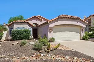 10177 S Hacienda Dr, Goodyear, AZ 85338 - Photo 3