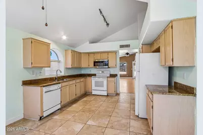 10177 S Hacienda Drive, Goodyear, AZ 85338 - Photo 17
