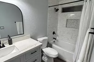 10826 W Wilshire Dr, Avondale, AZ 85392 - Photo 11
