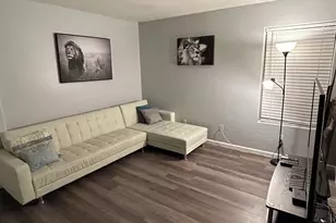 10826 W Wilshire Dr, Avondale, AZ 85392 - Photo 3