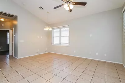 2121 E Huntington Drive, Phoenix, AZ 85040 - Photo 7