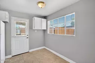 720 W 12th St, Tempe, AZ 85281 - Photo 11