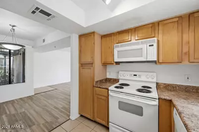 9990 N Scottsdale Road #1015, Paradise Valley, AZ 85253 - Photo 11