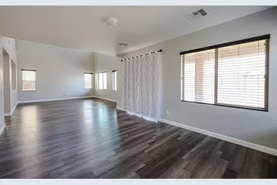 16982 W Rio Vista Lane, Goodyear, AZ 85338 - Photo 11