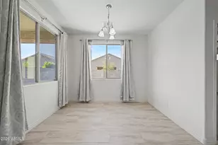 6952 W Golden Ln, Peoria, AZ 85345 - Photo 25