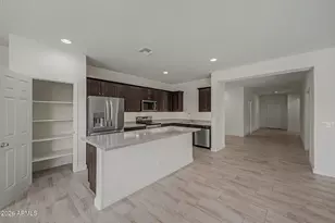 6952 W Golden Ln, Peoria, AZ 85345 - Photo 17