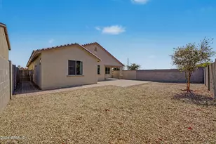 6952 W Golden Ln, Peoria, AZ 85345 - Photo 47