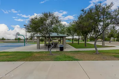 6952 W Golden Lane, Peoria, AZ 85345 - Photo 71