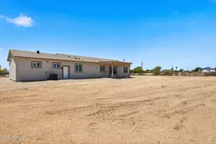 34054 W Pioneer St, Tonopah, AZ 85354 - Photo 33