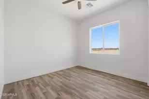 34054 W Pioneer St, Tonopah, AZ 85354 - Photo 25
