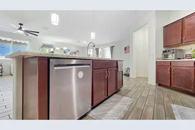 17460 W Andrea Drive, Surprise, AZ 85387 - Photo 13