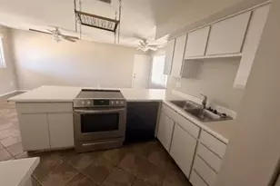 415 E Pegasus Dr, Tempe, AZ 85283 - Photo 13