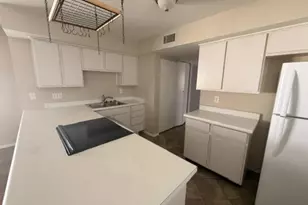 415 E Pegasus Dr, Tempe, AZ 85283 - Photo 9