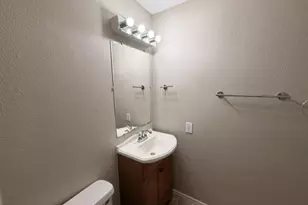 415 E Pegasus Dr, Tempe, AZ 85283 - Photo 17