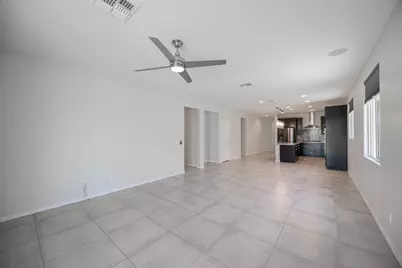 6412 S 24th Place, Phoenix, AZ 85042 - Photo 7