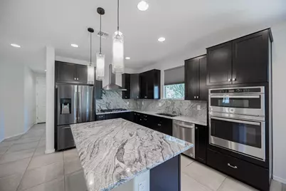 6412 S 24th Place, Phoenix, AZ 85042 - Photo 9