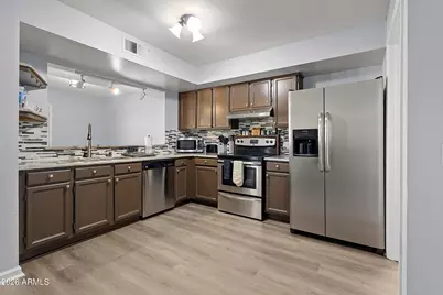 15813 N 38th Drive, Phoenix, AZ 85053 - Photo 3