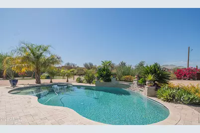 1110 W Creek Canyon Road, Phoenix, AZ 85086 - Photo 83