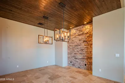 1110 W Creek Canyon Road, Phoenix, AZ 85086 - Photo 15
