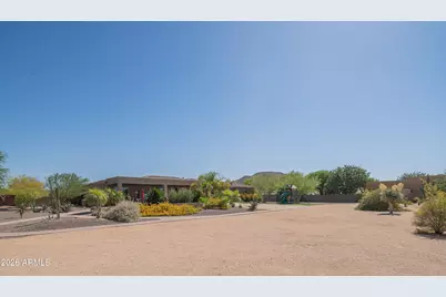 1110 W Creek Canyon Road, Phoenix, AZ 85086 - Photo 73