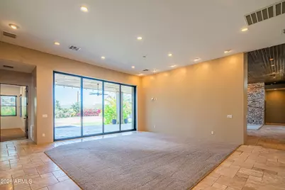 1110 W Creek Canyon Road, Phoenix, AZ 85086 - Photo 33