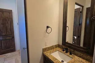 1110 W Crk Cyn Rd, Phoenix, AZ 85086 - Photo 23