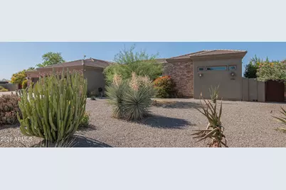 1110 W Creek Canyon Road, Phoenix, AZ 85086 - Photo 5
