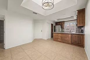 11666 N 28th Dr, Phoenix, AZ 85029 - Photo 7