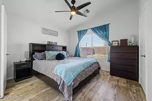 1052 N Bogle Ave, Chandler, AZ 85225 - Photo 9