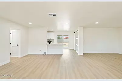 2611 N 23rd Avenue, Phoenix, AZ 85009 - Photo 7