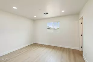 2611 N 23rd Ave, Phoenix, AZ 85009 - Photo 23