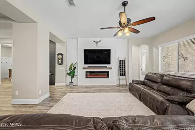 18160 W Devonshire Avenue, Goodyear, AZ 85395 - Photo 7