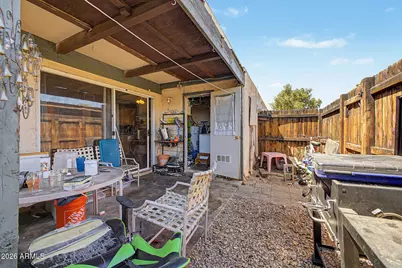 6048 W Golden Lane, Glendale, AZ 85302 - Photo 11