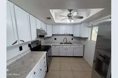 15601 N 27th Street #5, Phoenix, AZ 85032 - Photo 5