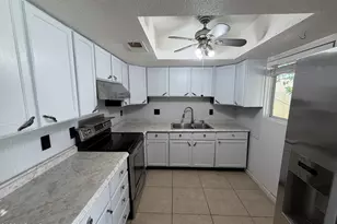 15601 N 27th St, Phoenix, AZ 85032 - Photo 5