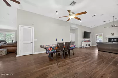 2830 W Harvest Groves Lane, Phoenix, AZ 85041 - Photo 11