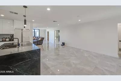 1261 E Cambridge Avenue, Phoenix, AZ 85006 - Photo 17