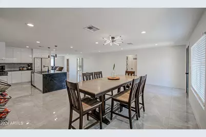 1261 E Cambridge Avenue, Phoenix, AZ 85006 - Photo 7